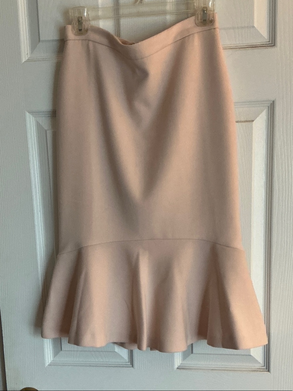 Ann Taylor Blush Pink Fluted Hem Pencil Skirt